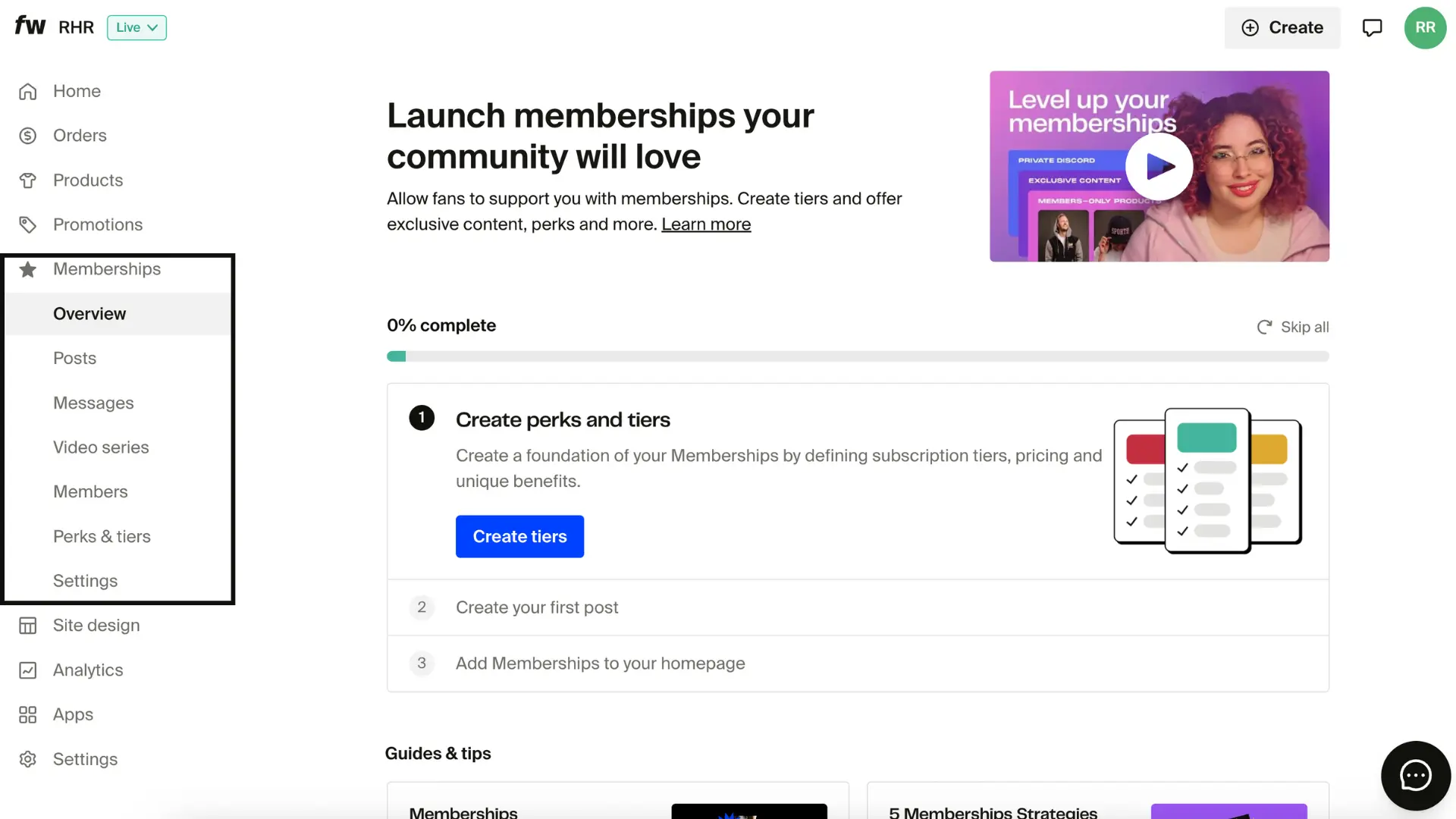 Memberships Overview page with onboarding checklist, navigation menu, and setup steps